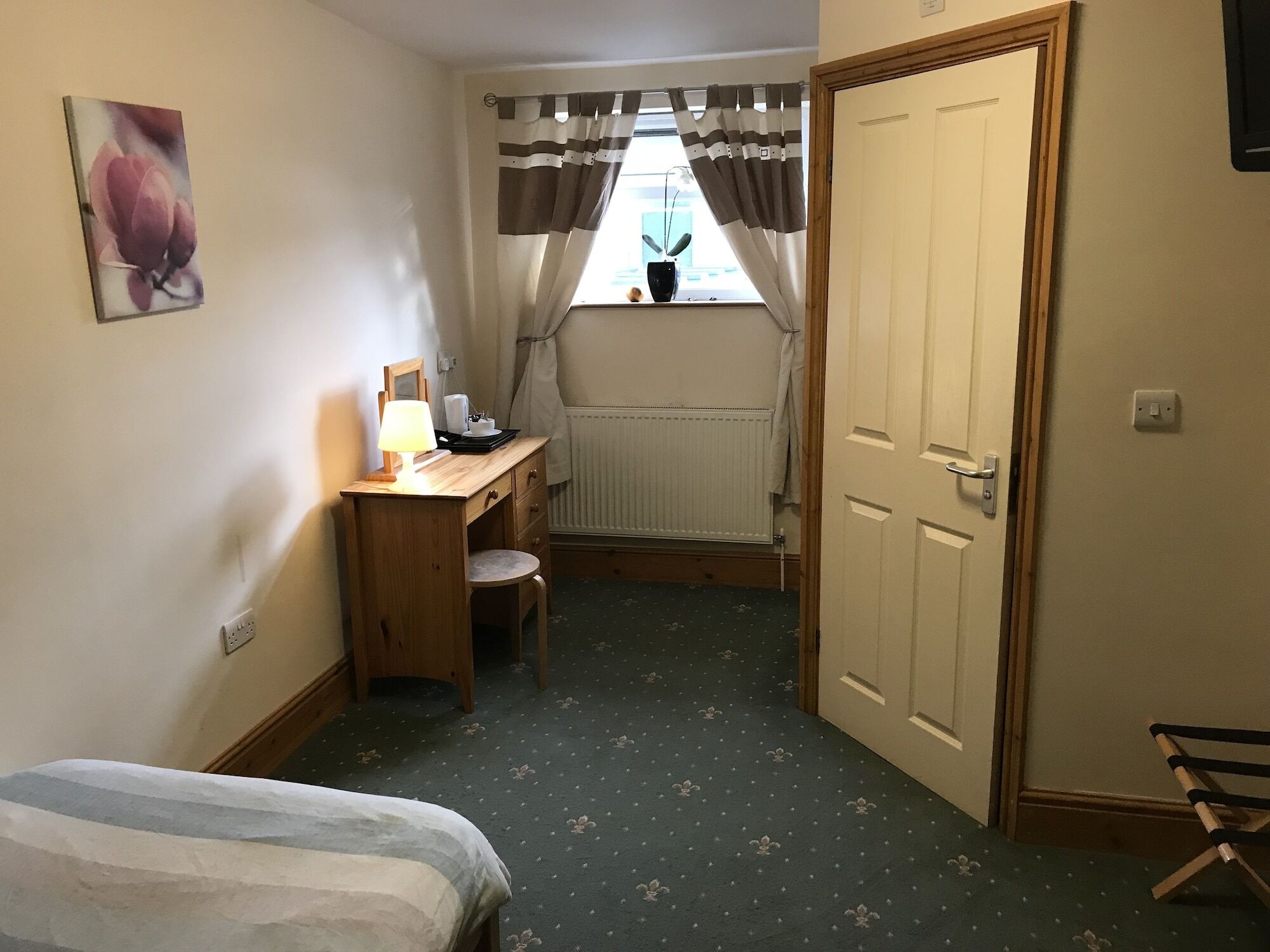Oyo Hotel Clamart スカンソープ エクステリア 写真